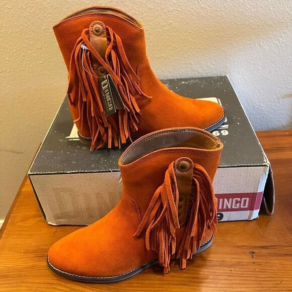 Dingo Women's Kayce Suede Pull On‎ Booties-Size 6.5 - Picture 1 of 11